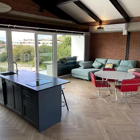 Casa Albuerne Ferienhaus *